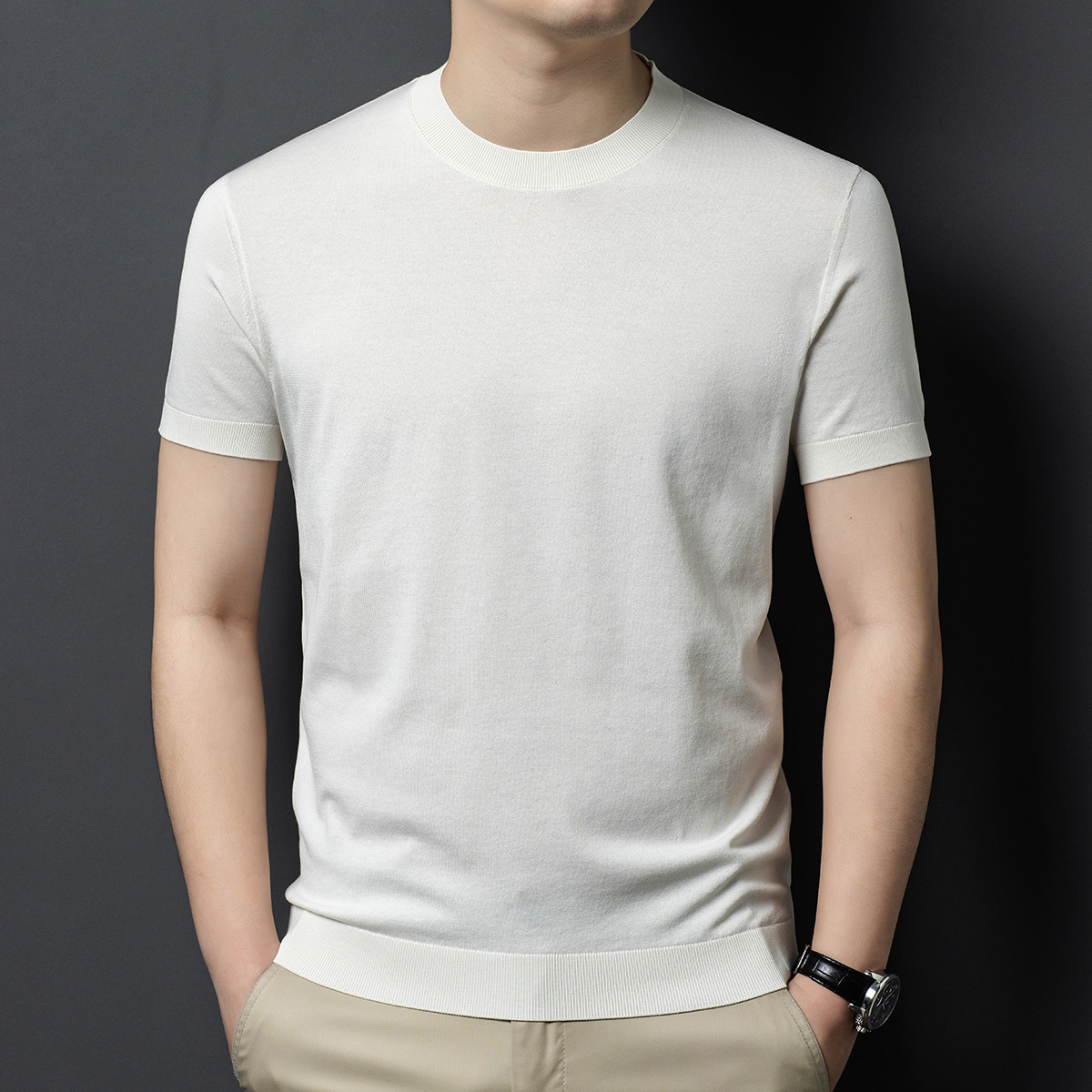 Men's Lightweight Casual Crew-Neck T-Shirt